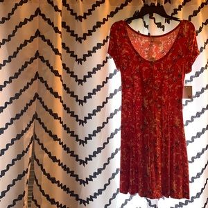 Brand new floral print dress size M
